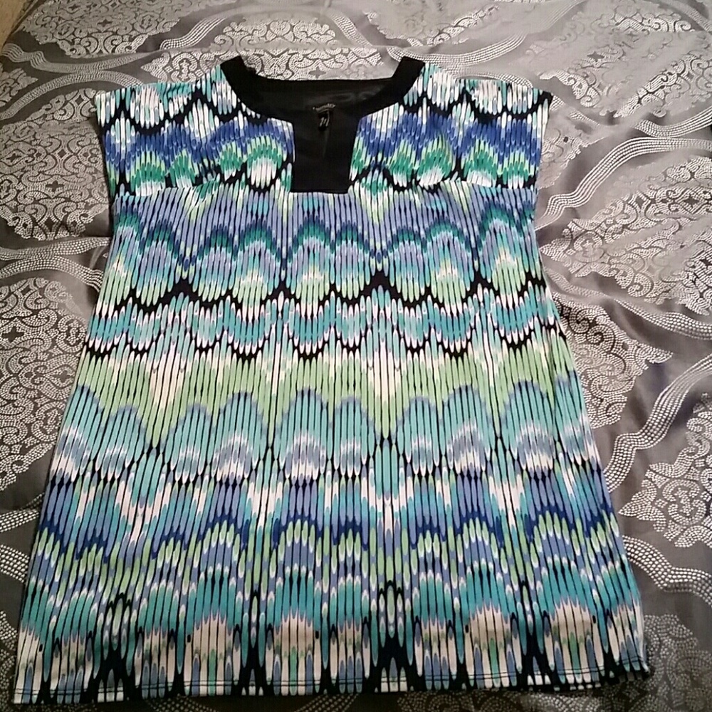 EUC multi color dress by Laundry size S